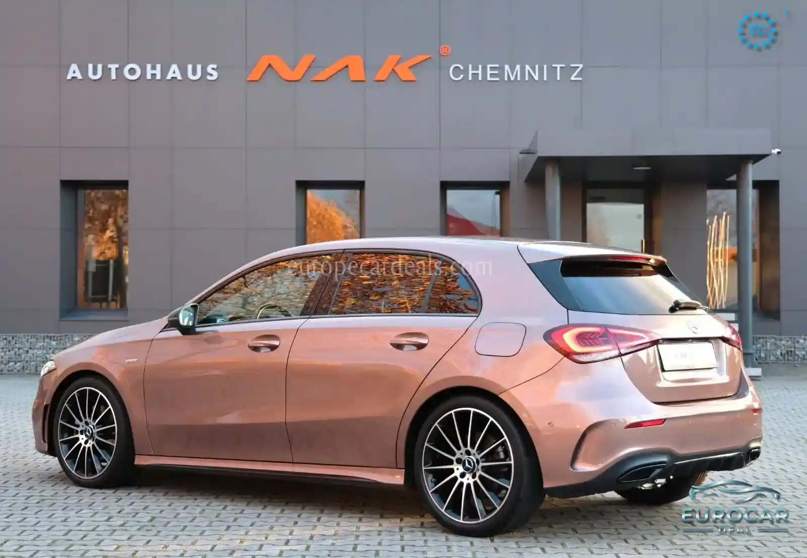 Mercedes-Benz A 220