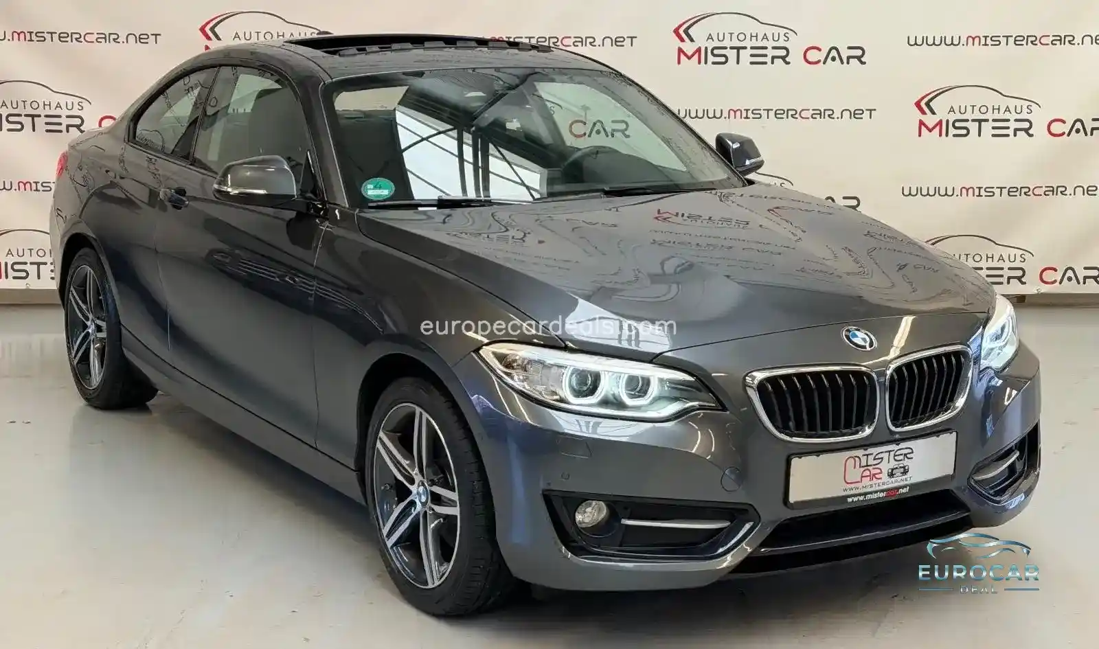 BMW 220