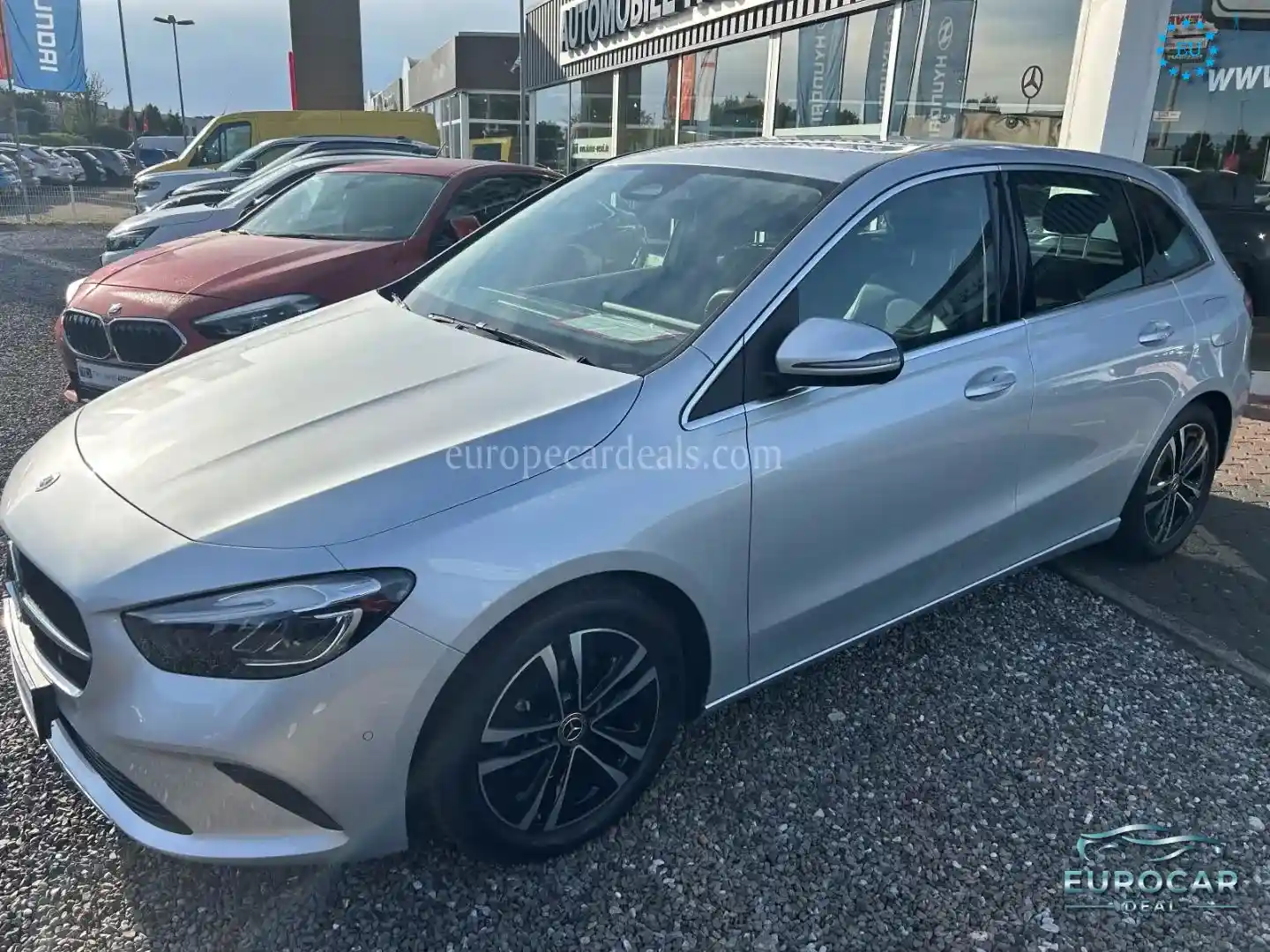 Mercedes-Benz B 200