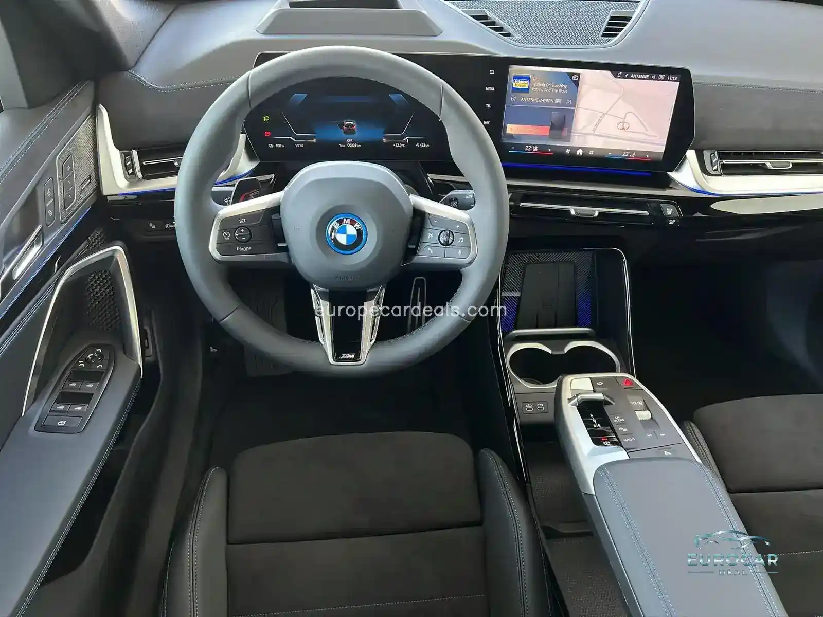 BMW iX1