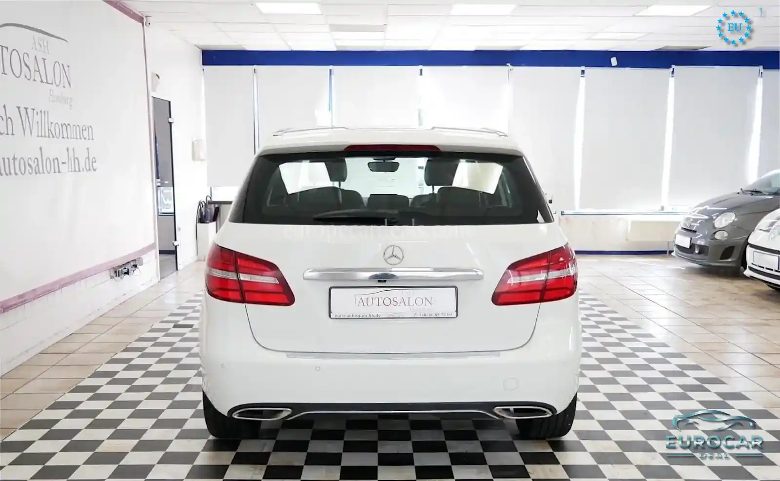 Mercedes-Benz B 180