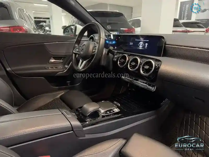 Mercedes-Benz CLA 200 Shooting Brake