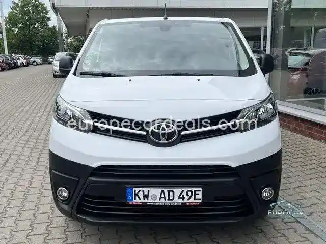 Toyota Proace (Verso)