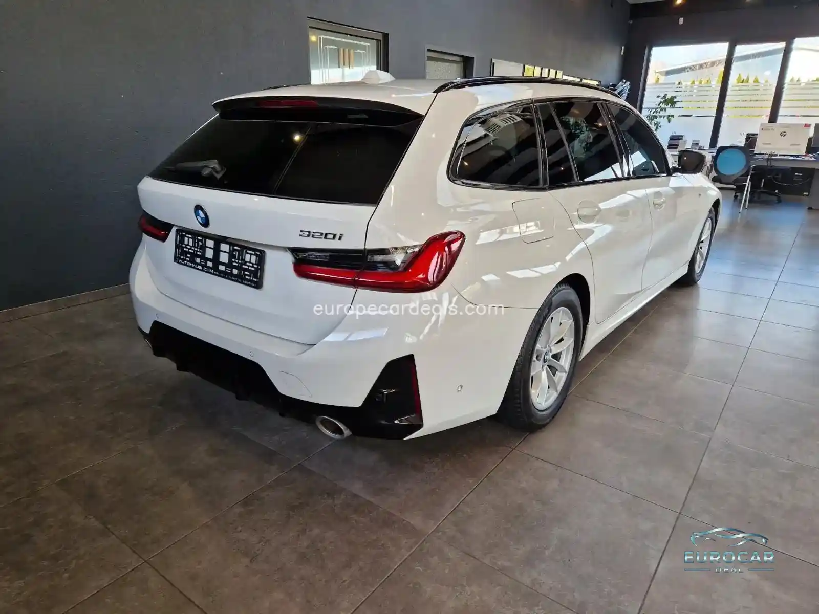 BMW 320