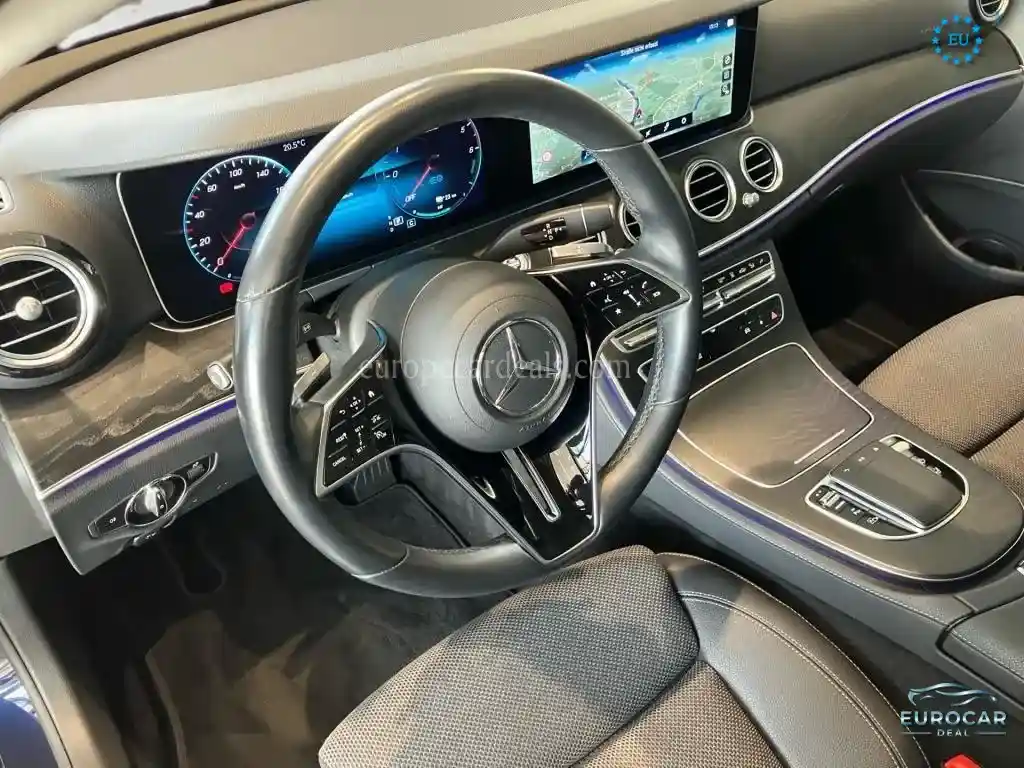 Mercedes-Benz E 300