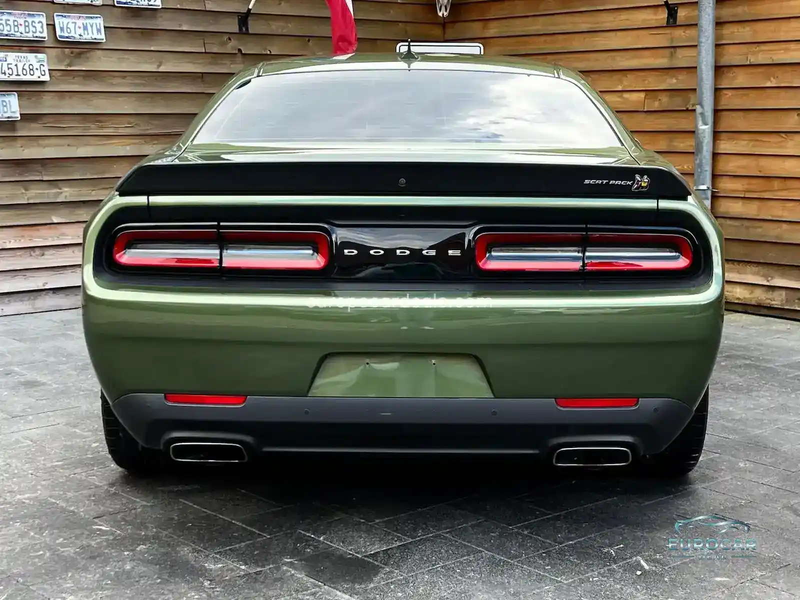 Dodge Challenger