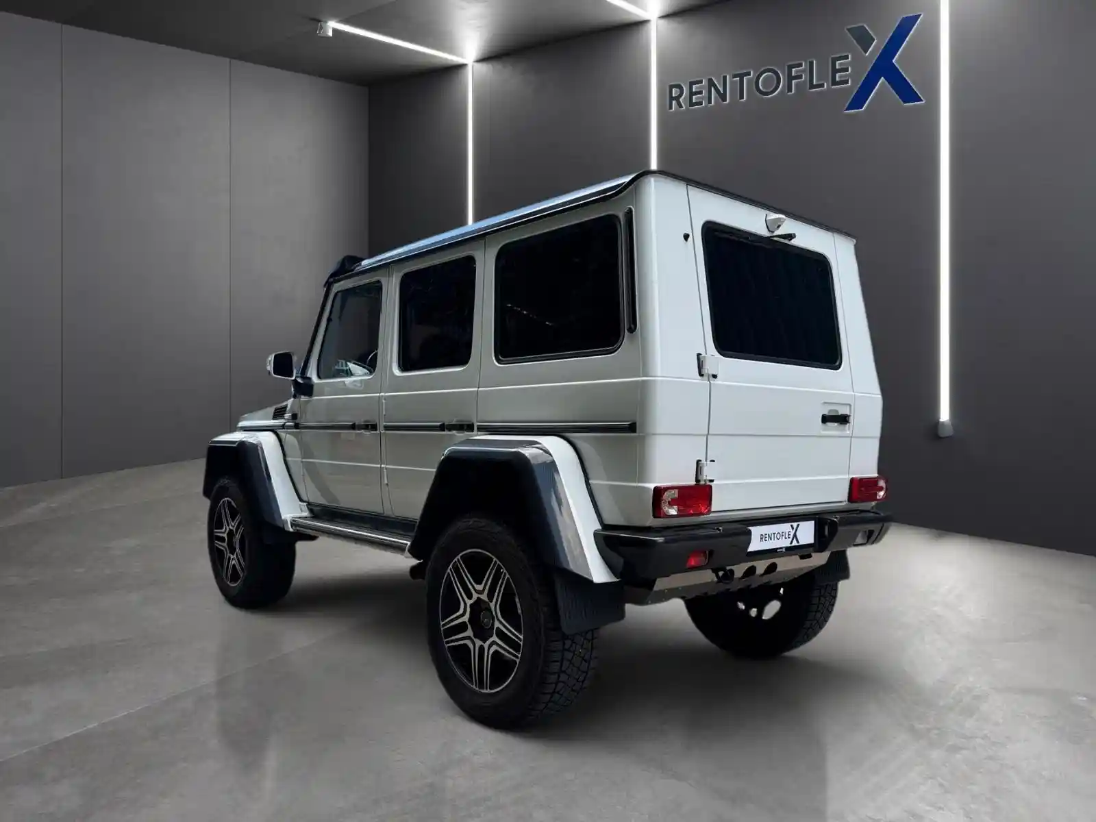 Mercedes-Benz G 500