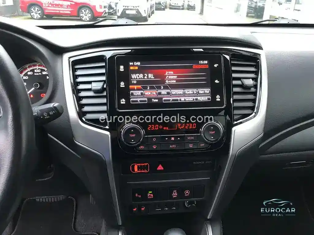 Mitsubishi L200