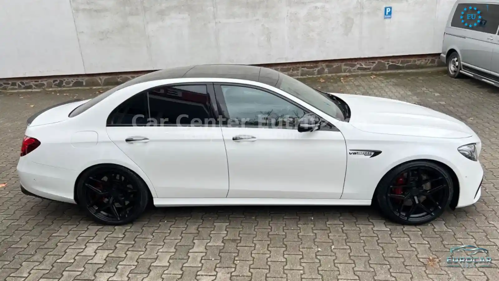 Mercedes-Benz E 63 AMG
