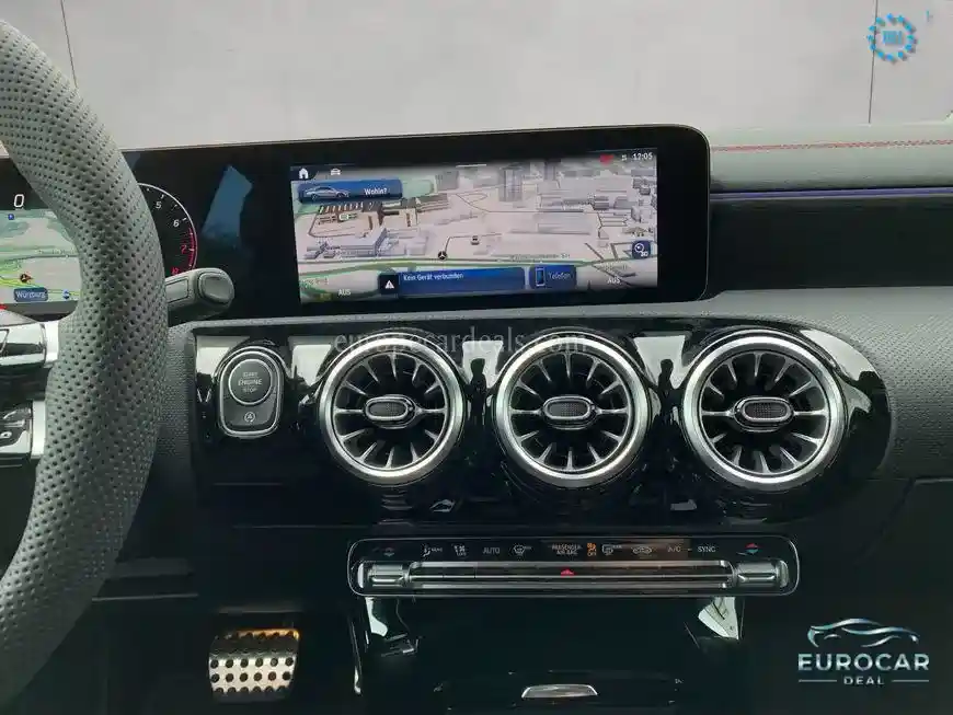 Mercedes-Benz CLA 180