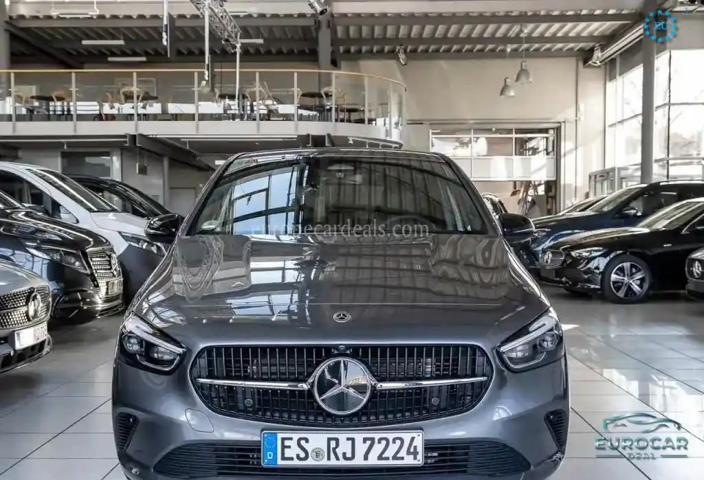 Mercedes-Benz B 220
