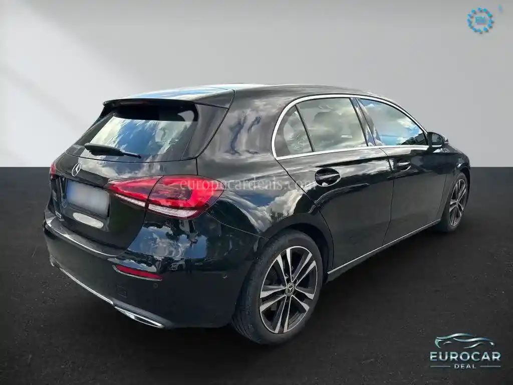 Mercedes-Benz A 220