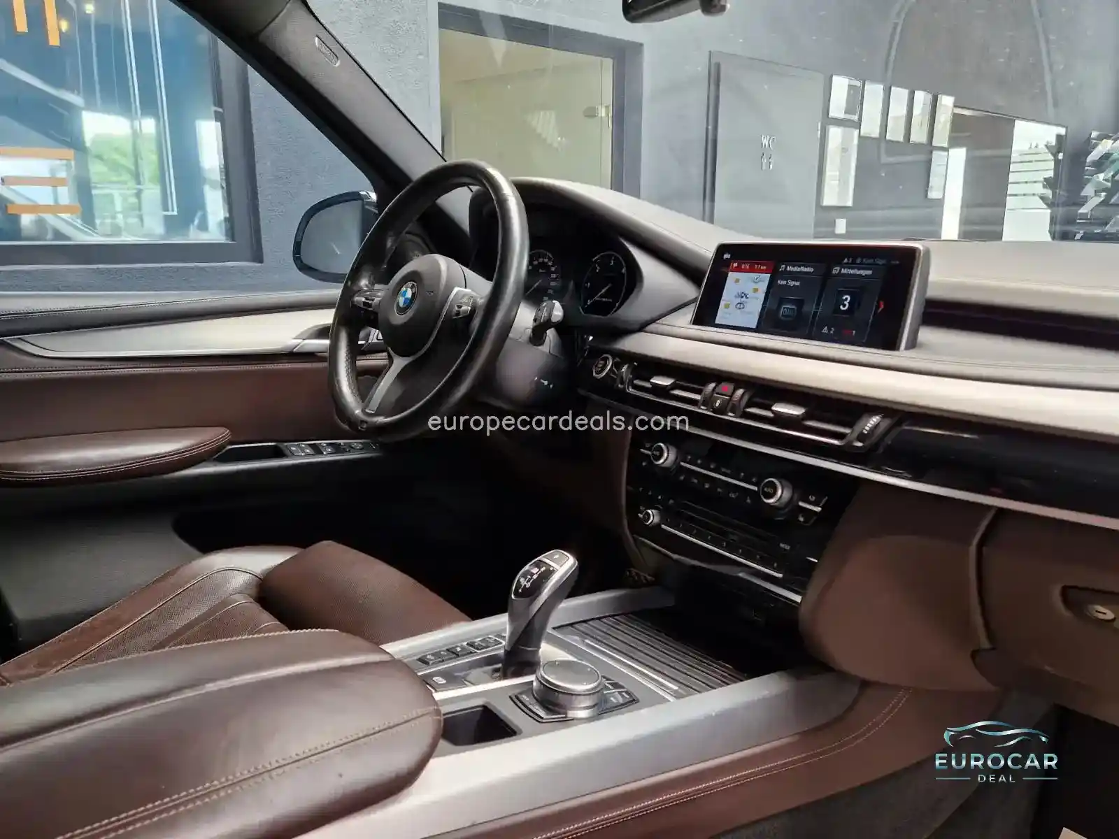 BMW X5 M50
