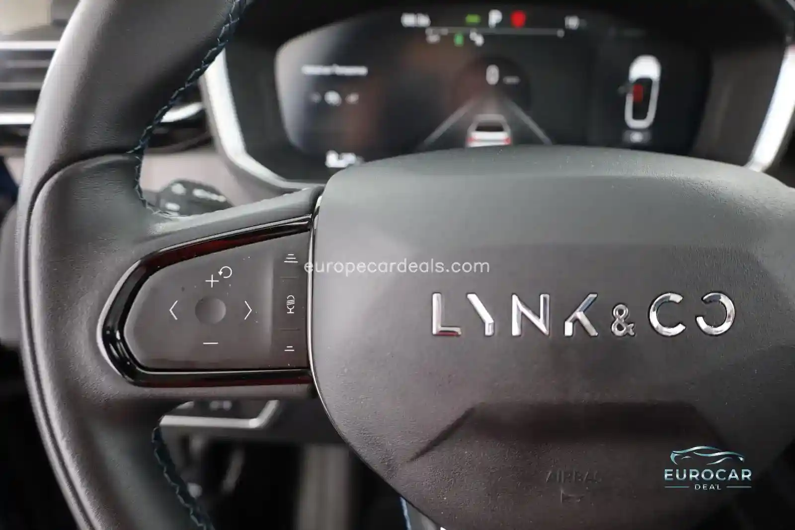 Lynk&Co 01