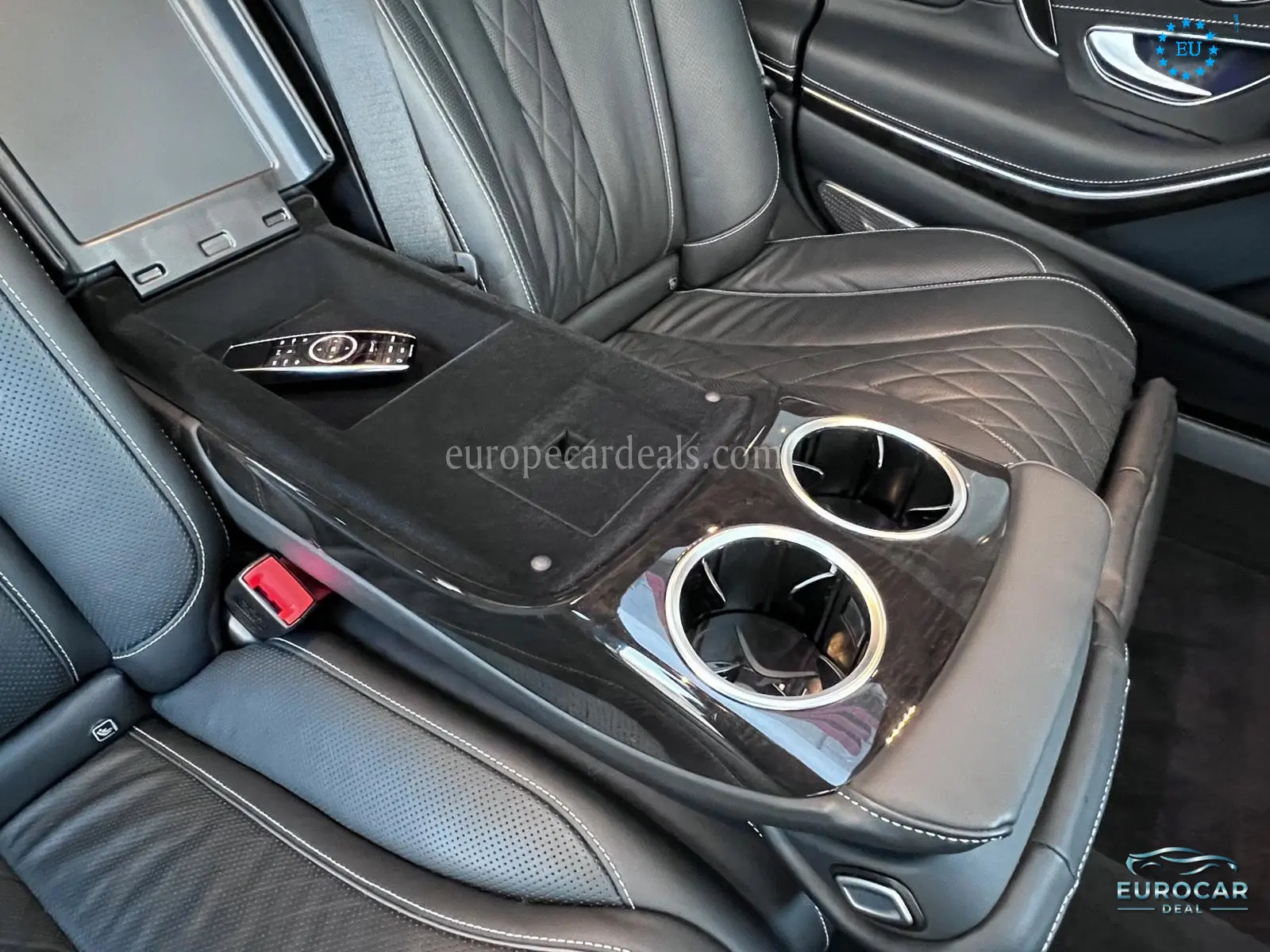 Mercedes-Benz S 560