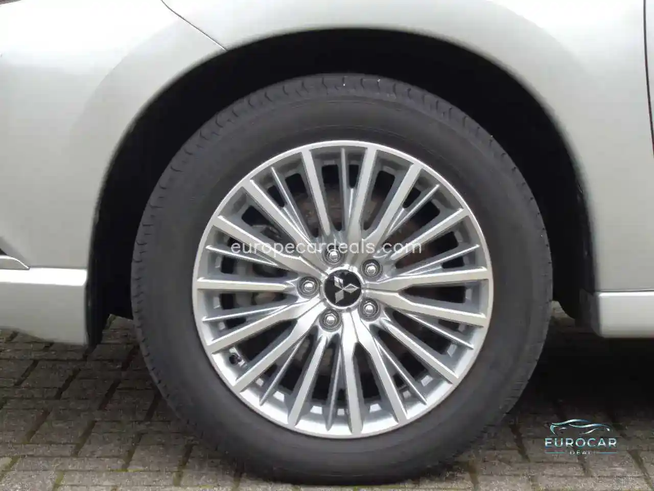 Mitsubishi Plug-in Hybrid Outlander