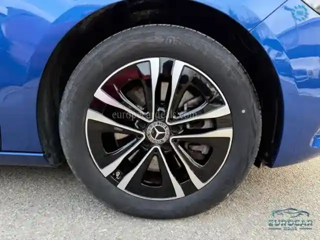 Mercedes-Benz B 250