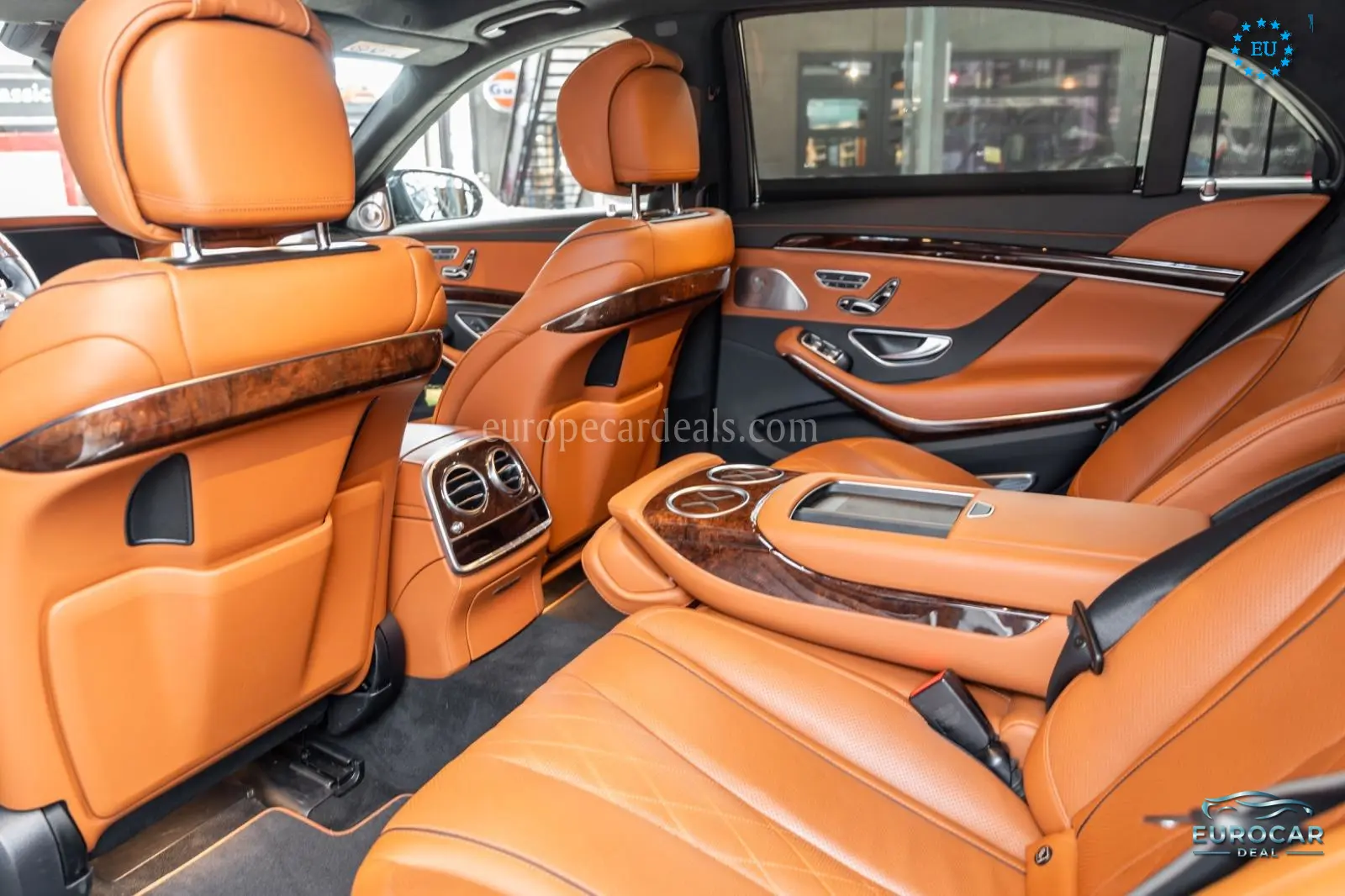 Mercedes-Benz S 560