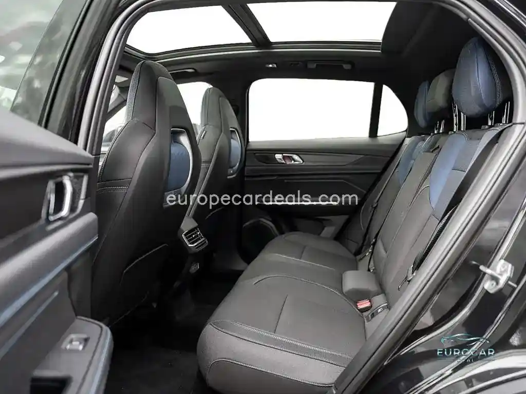Lynk&Co 01
