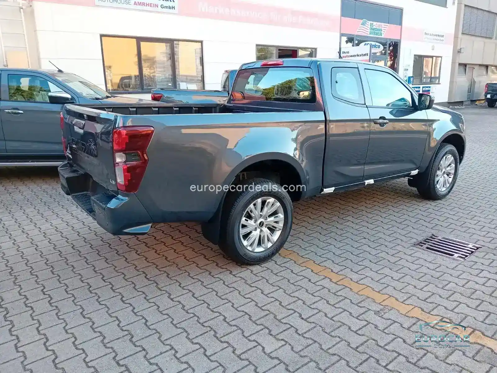 D-MAX SpaceCab LS Neues Modell am Lager 3x