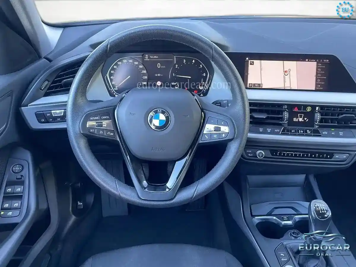 BMW 118