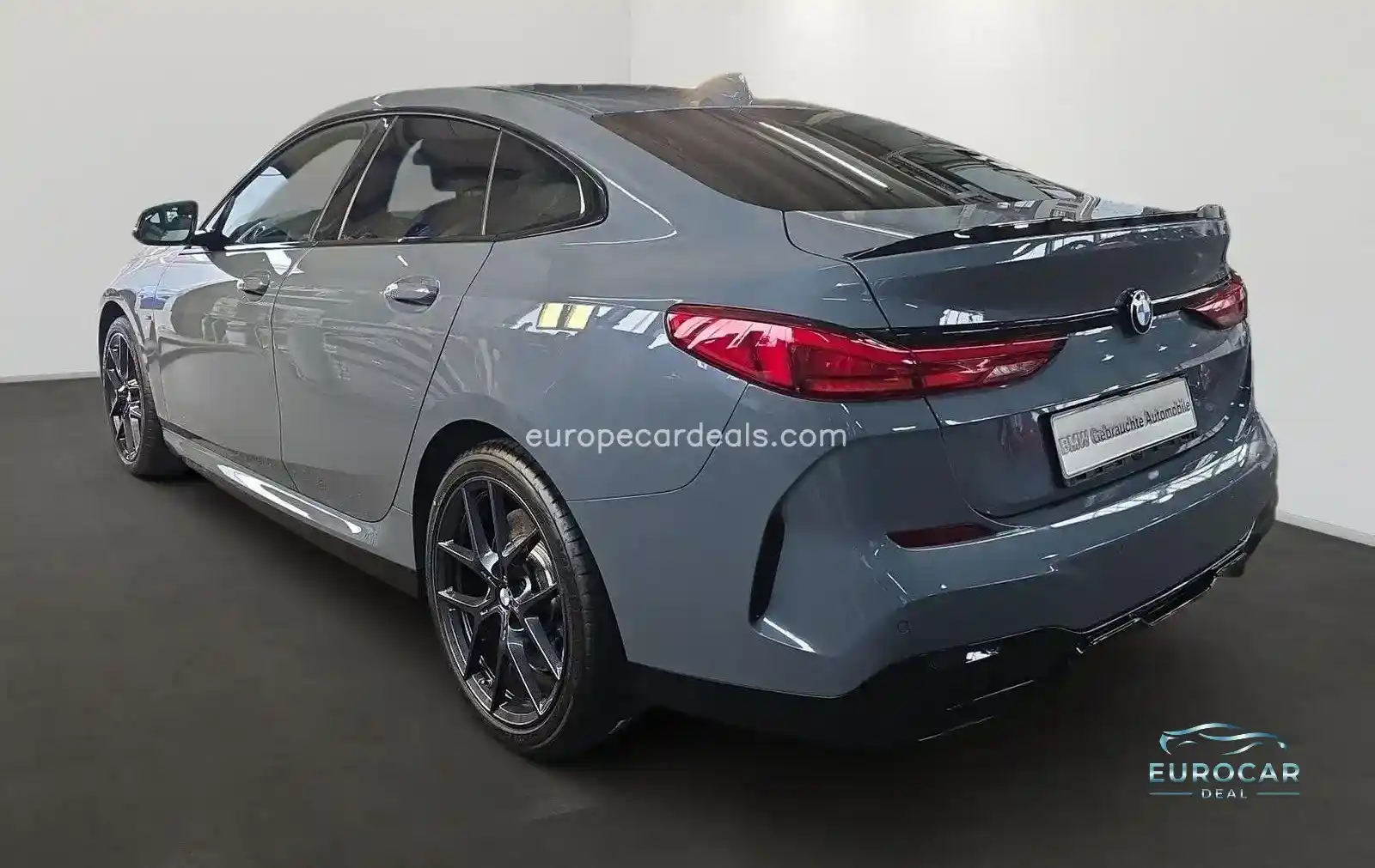 BMW M235