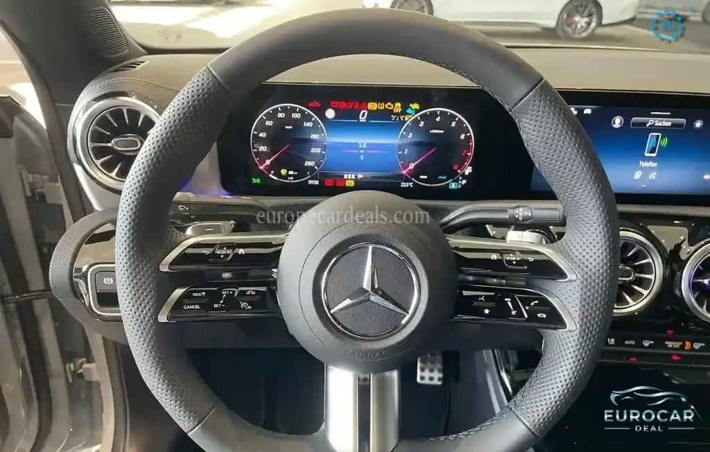 Mercedes-Benz CLA 220