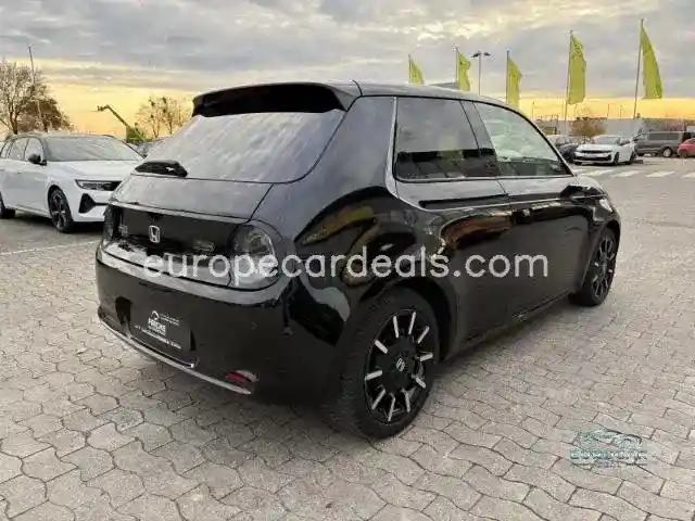 Honda e