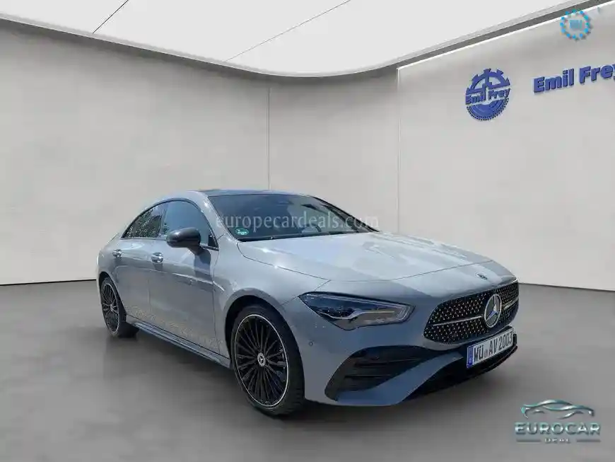 Mercedes-Benz CLA 200