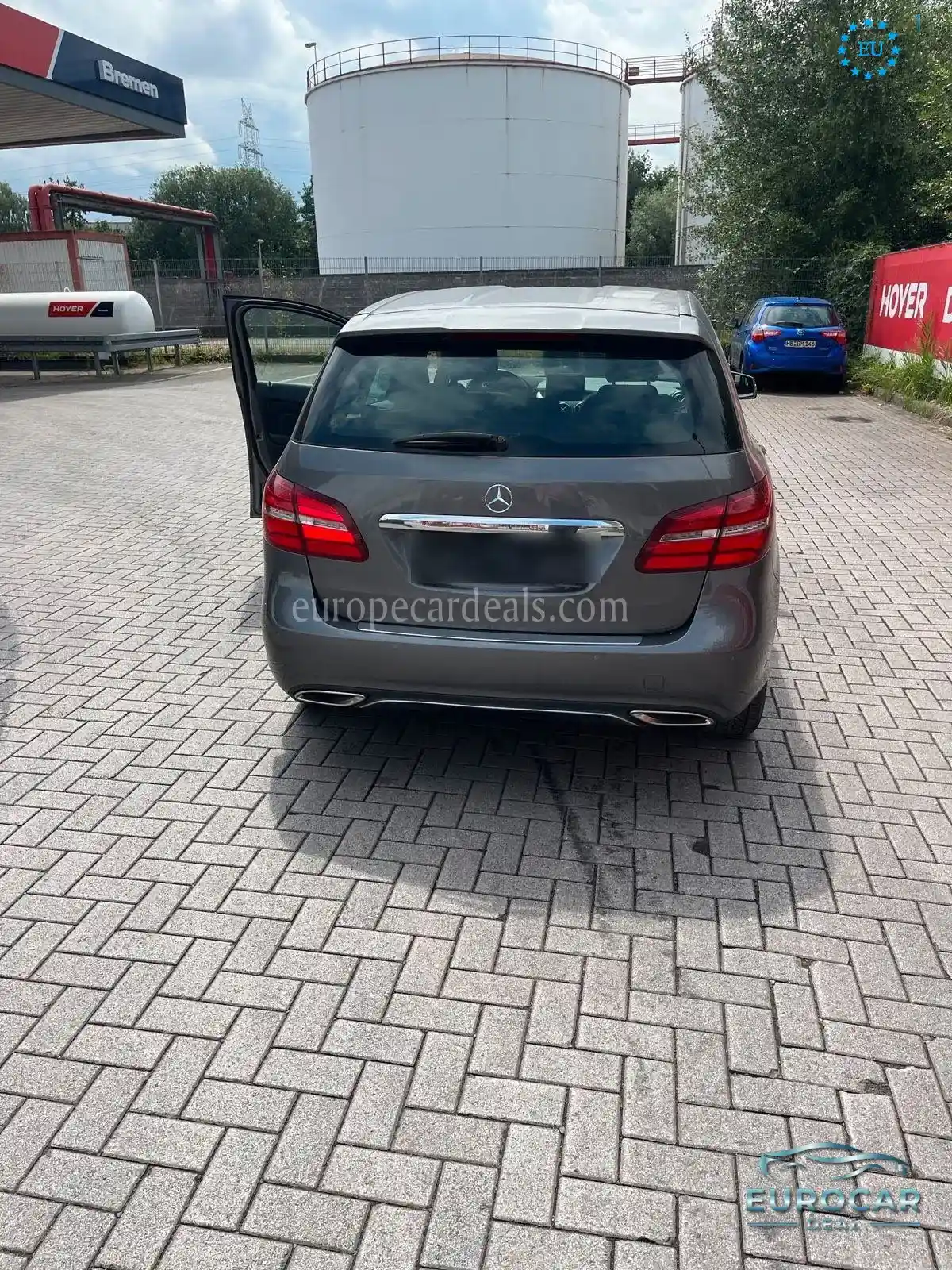 Mercedes-Benz B 200