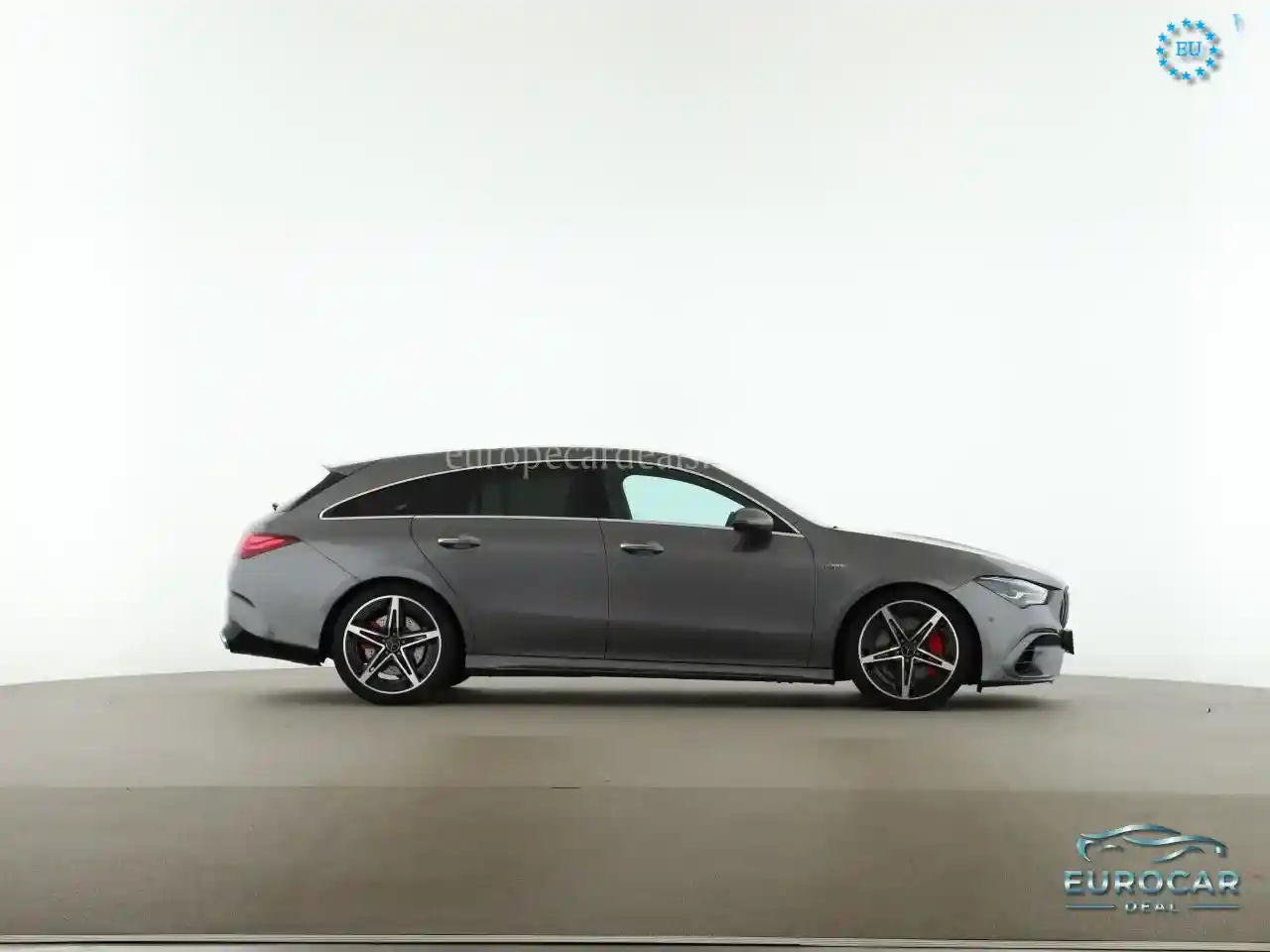 Mercedes-Benz CLA 45 AMG Shooting Brake