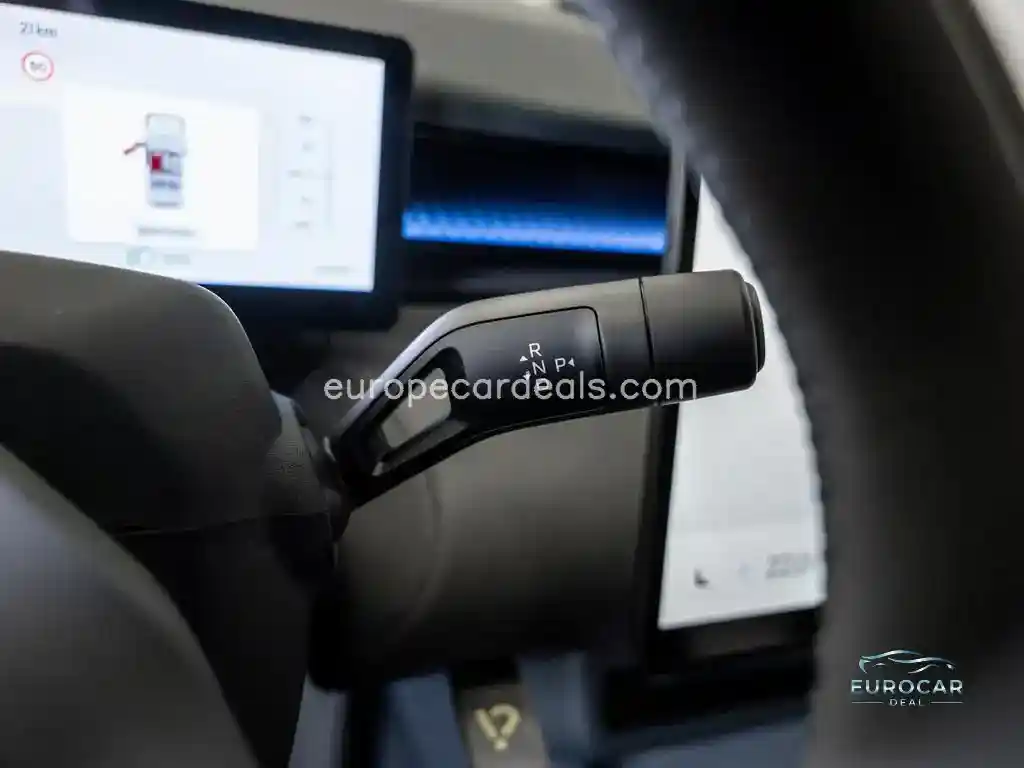 Lynk&Co 02