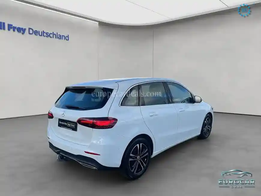 Mercedes-Benz B 200
