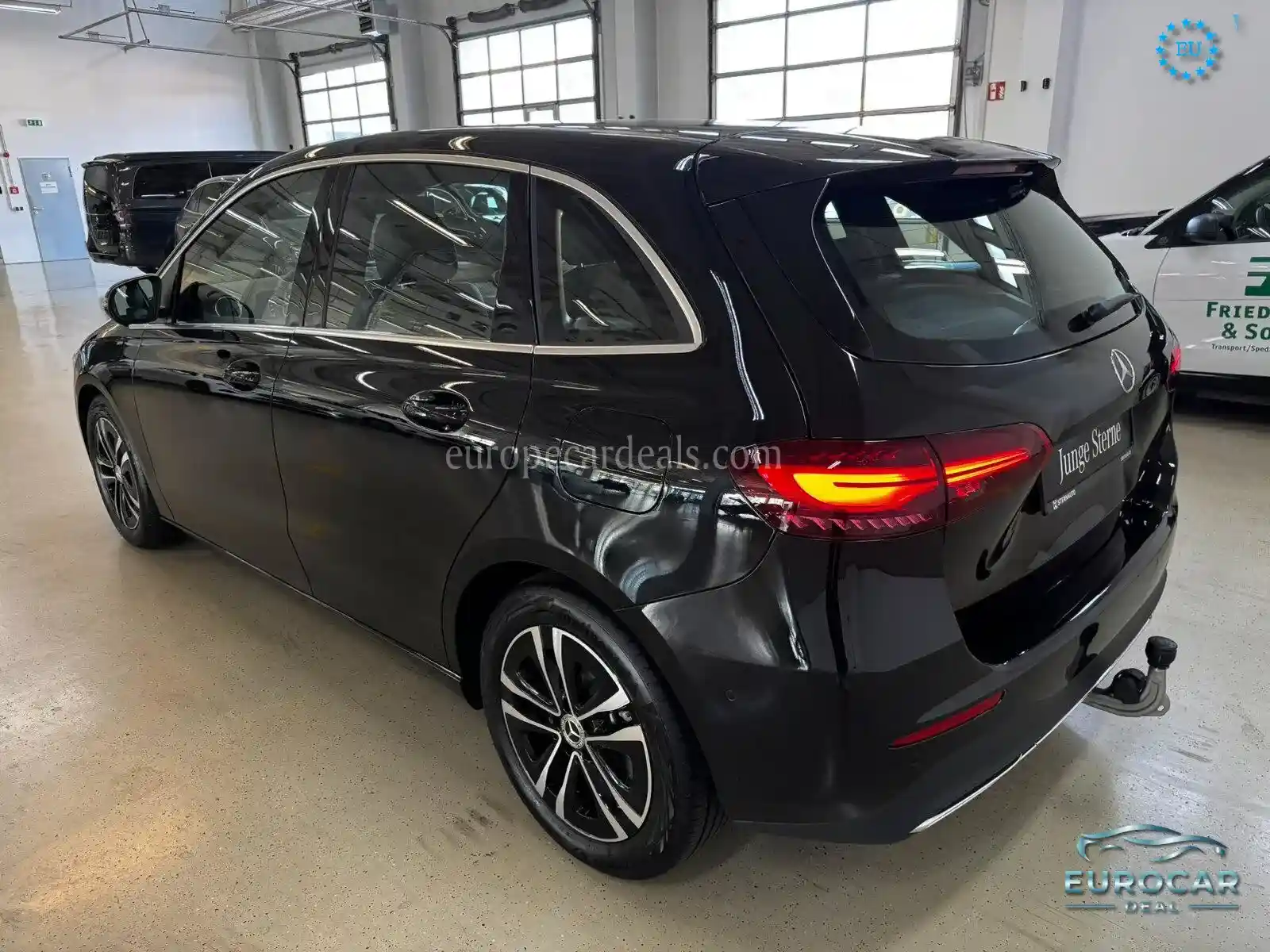 Mercedes-Benz B 200