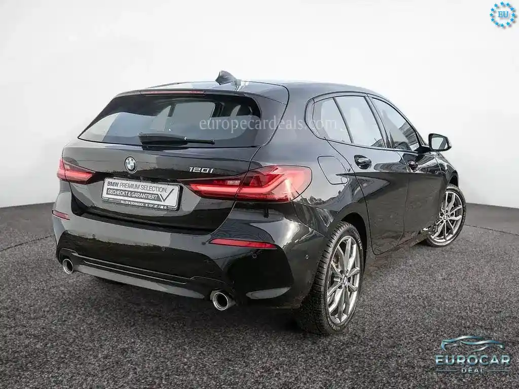BMW 120