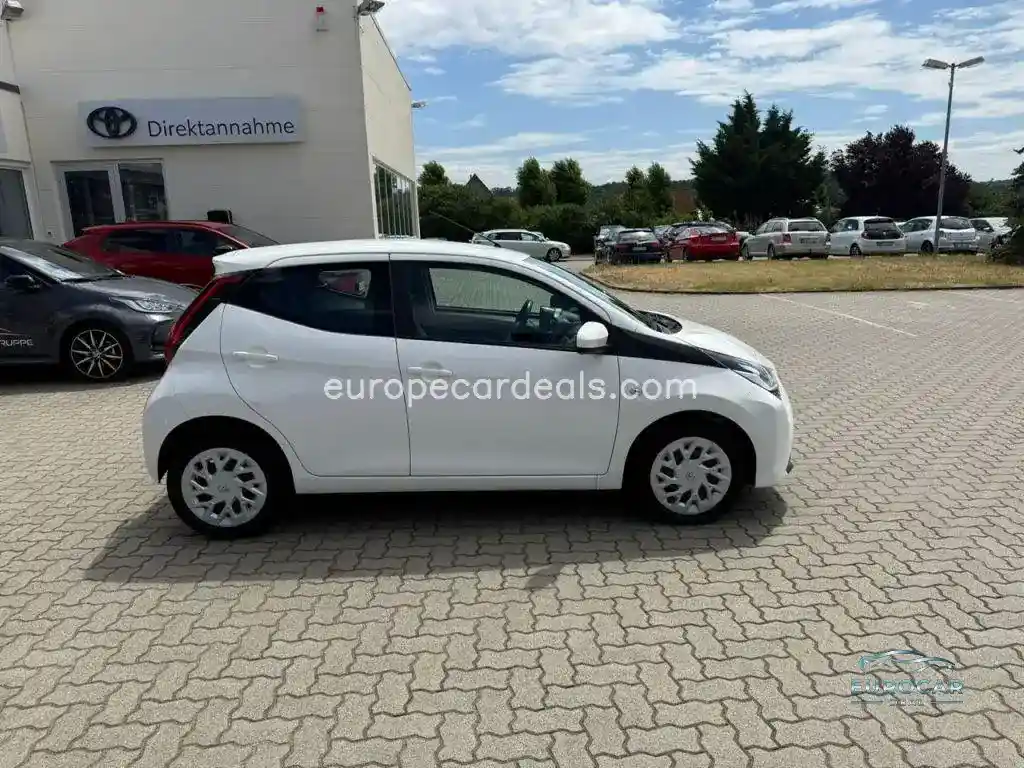 Toyota Aygo (X)