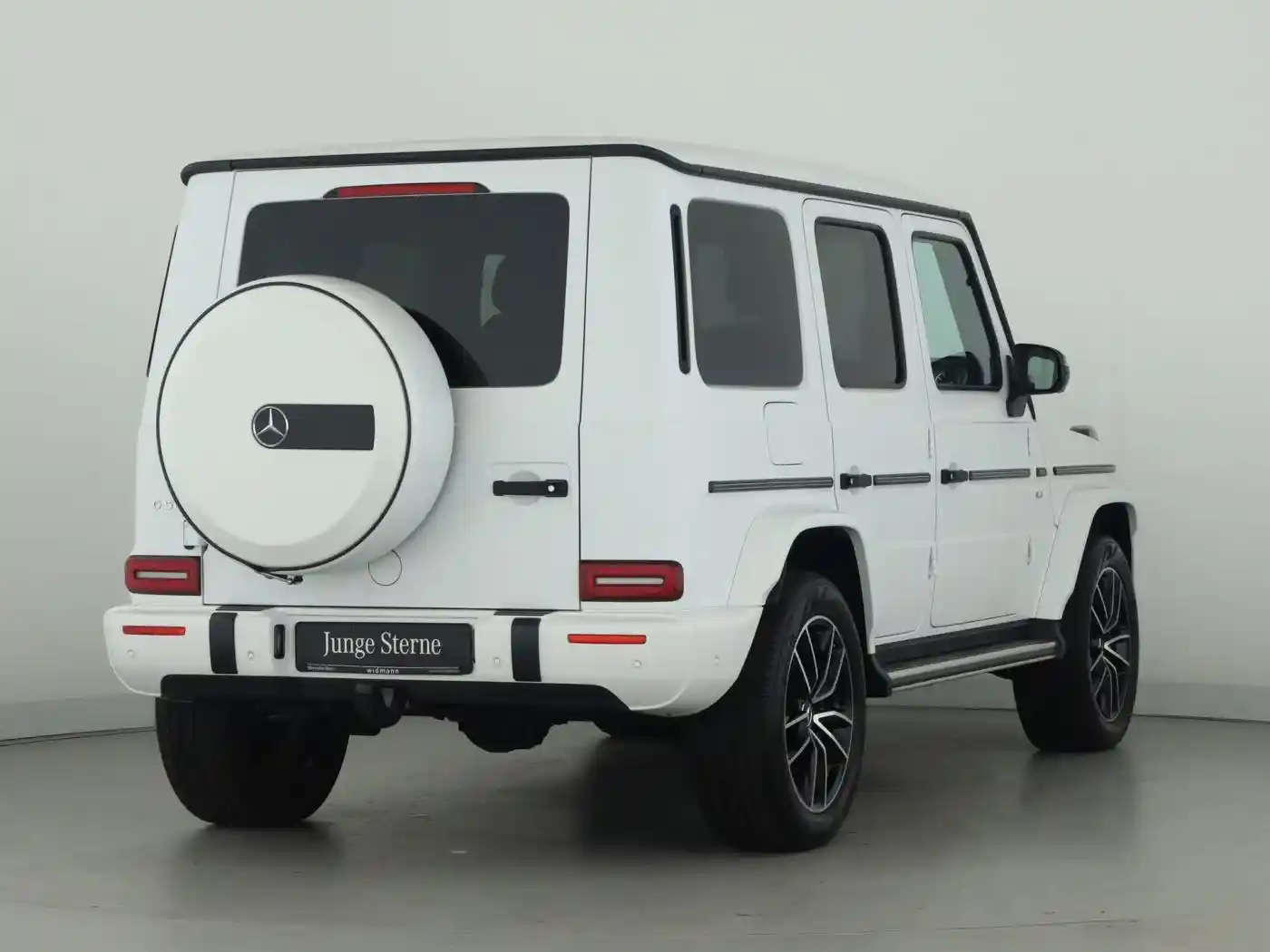 Mercedes-Benz G 500