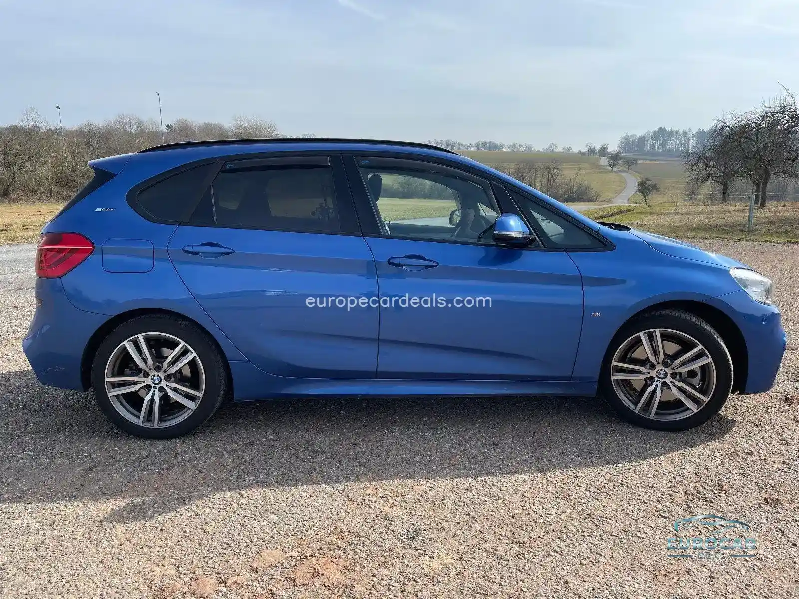 BMW 225