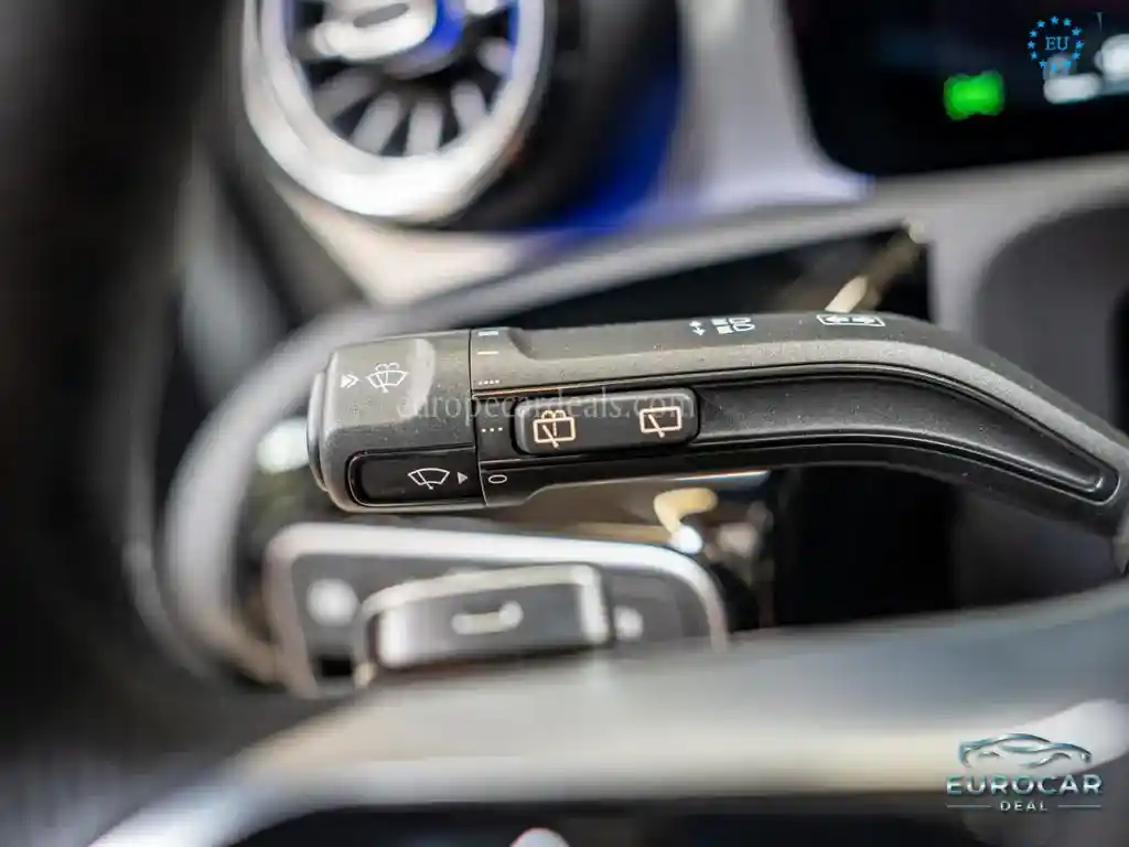 Mercedes-Benz A 220