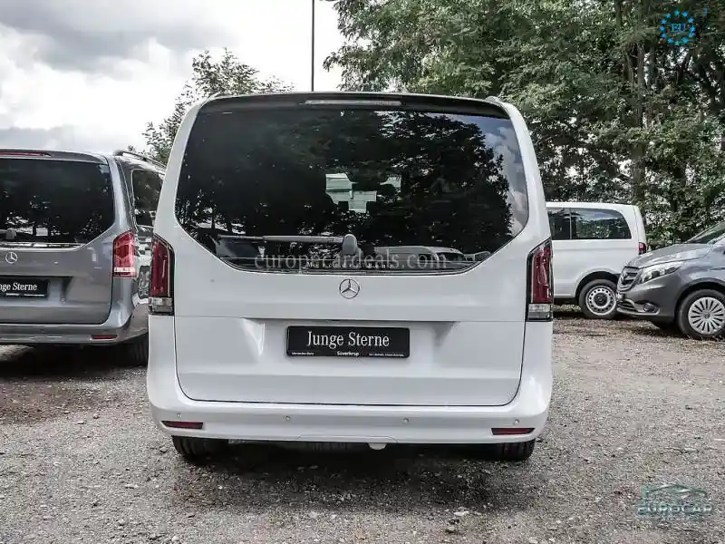 Mercedes-Benz V 250