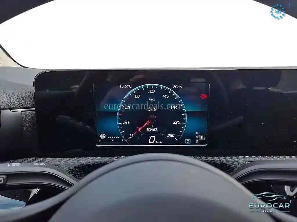 Mercedes-Benz CLA 180
