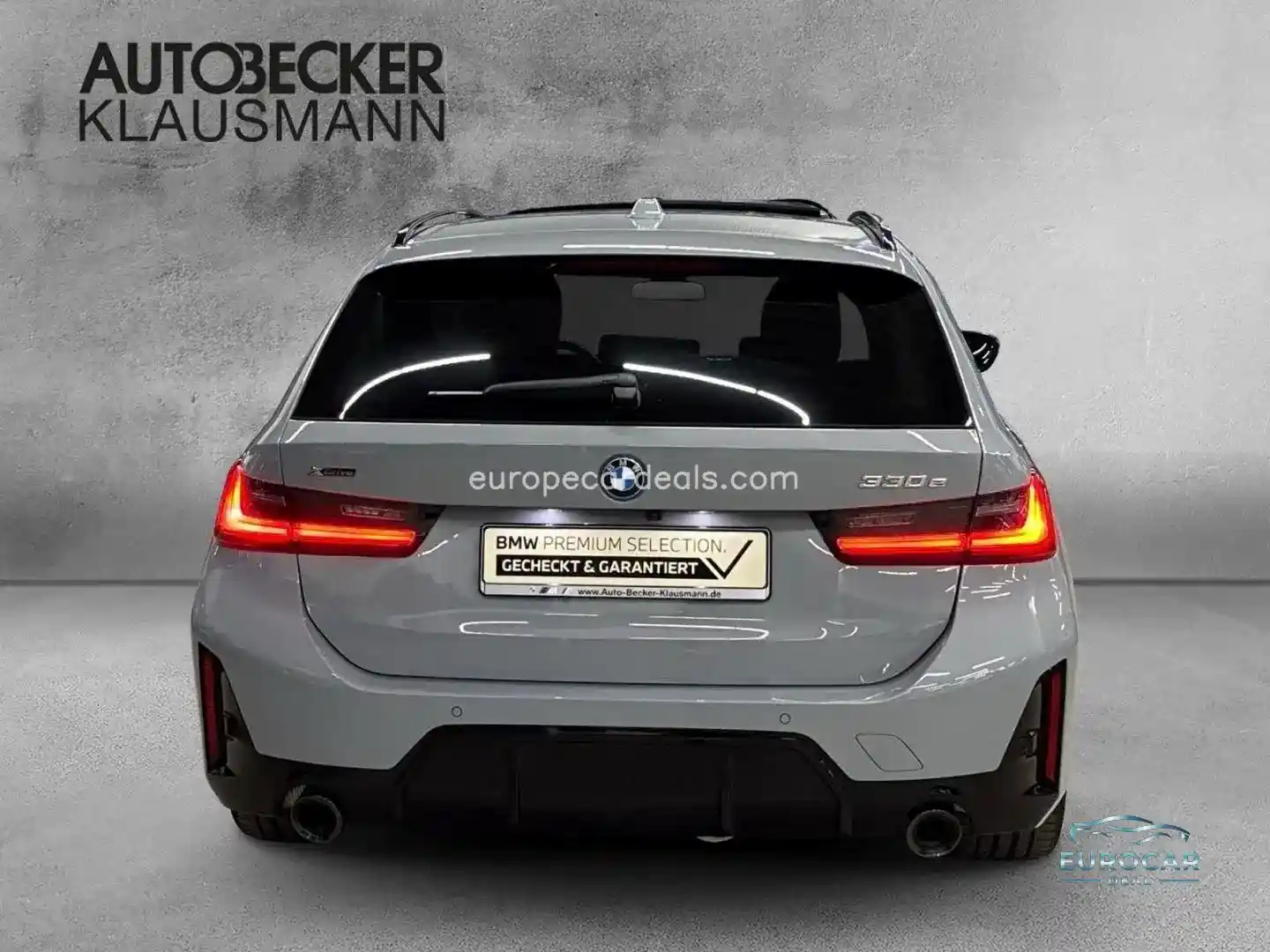 BMW 330