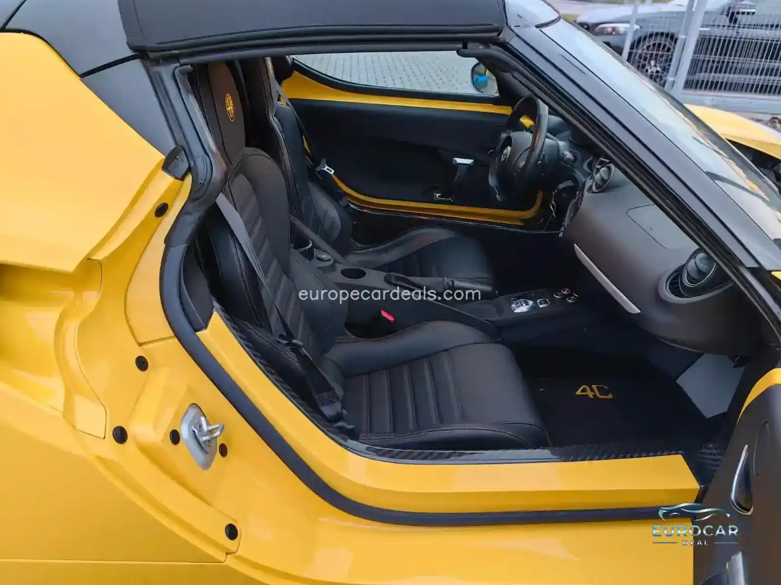 Alfa Romeo 4C