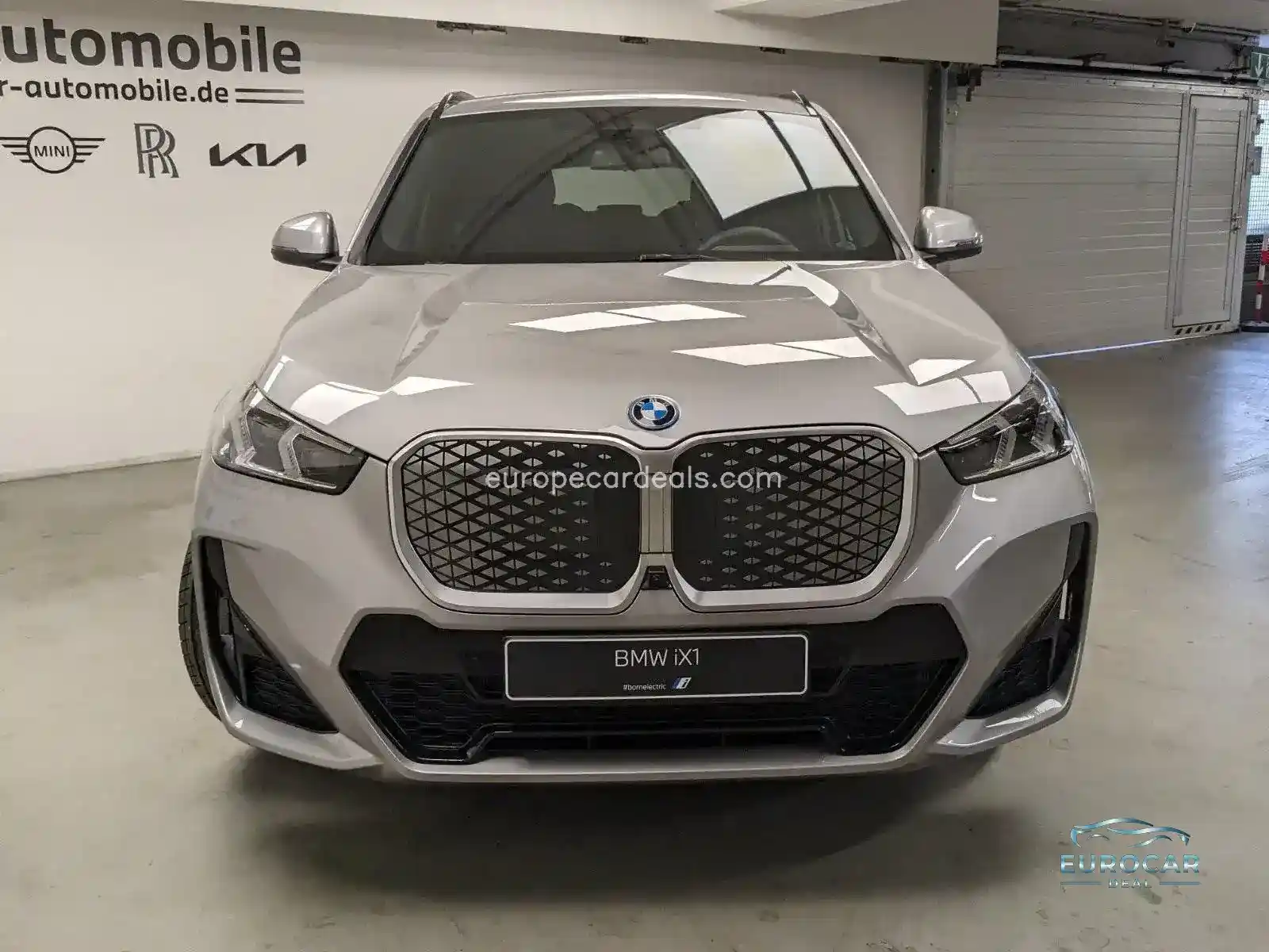 BMW iX1