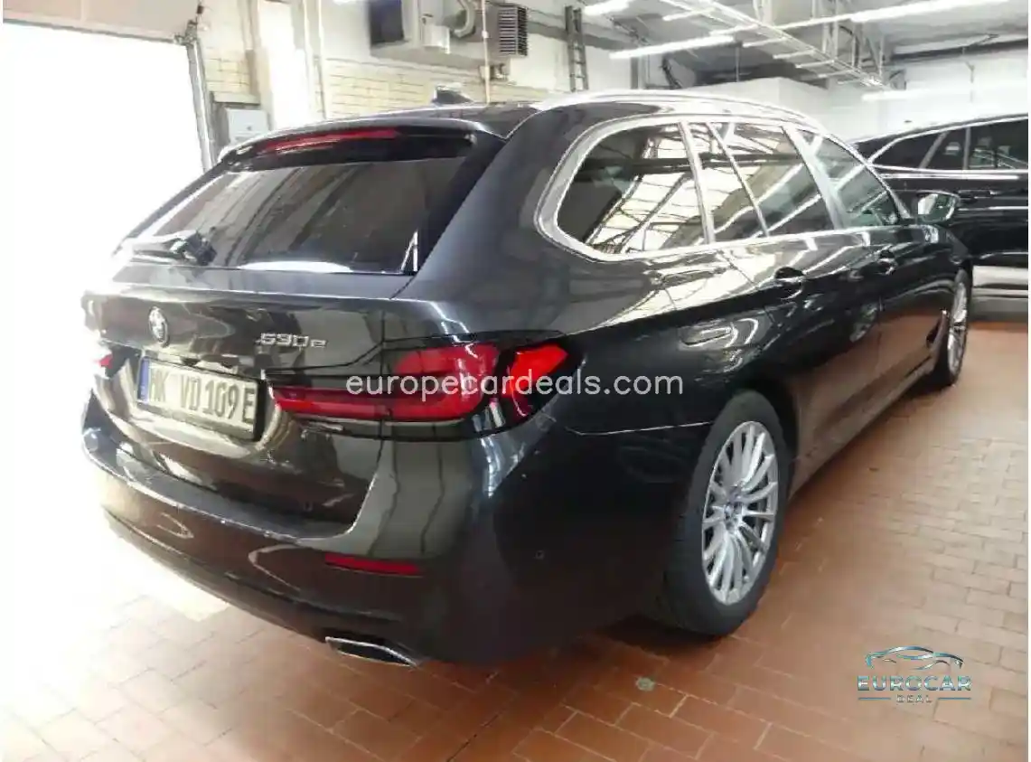 BMW 530