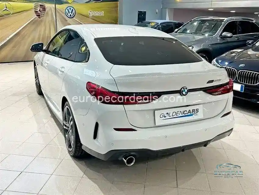 BMW 218