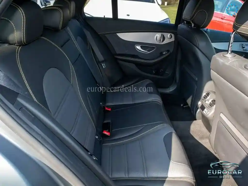 Mercedes-Benz C 63 AMG