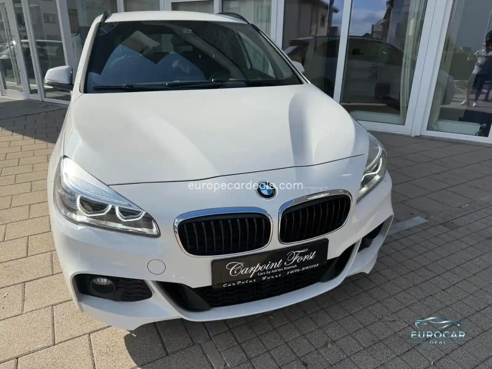 BMW 218