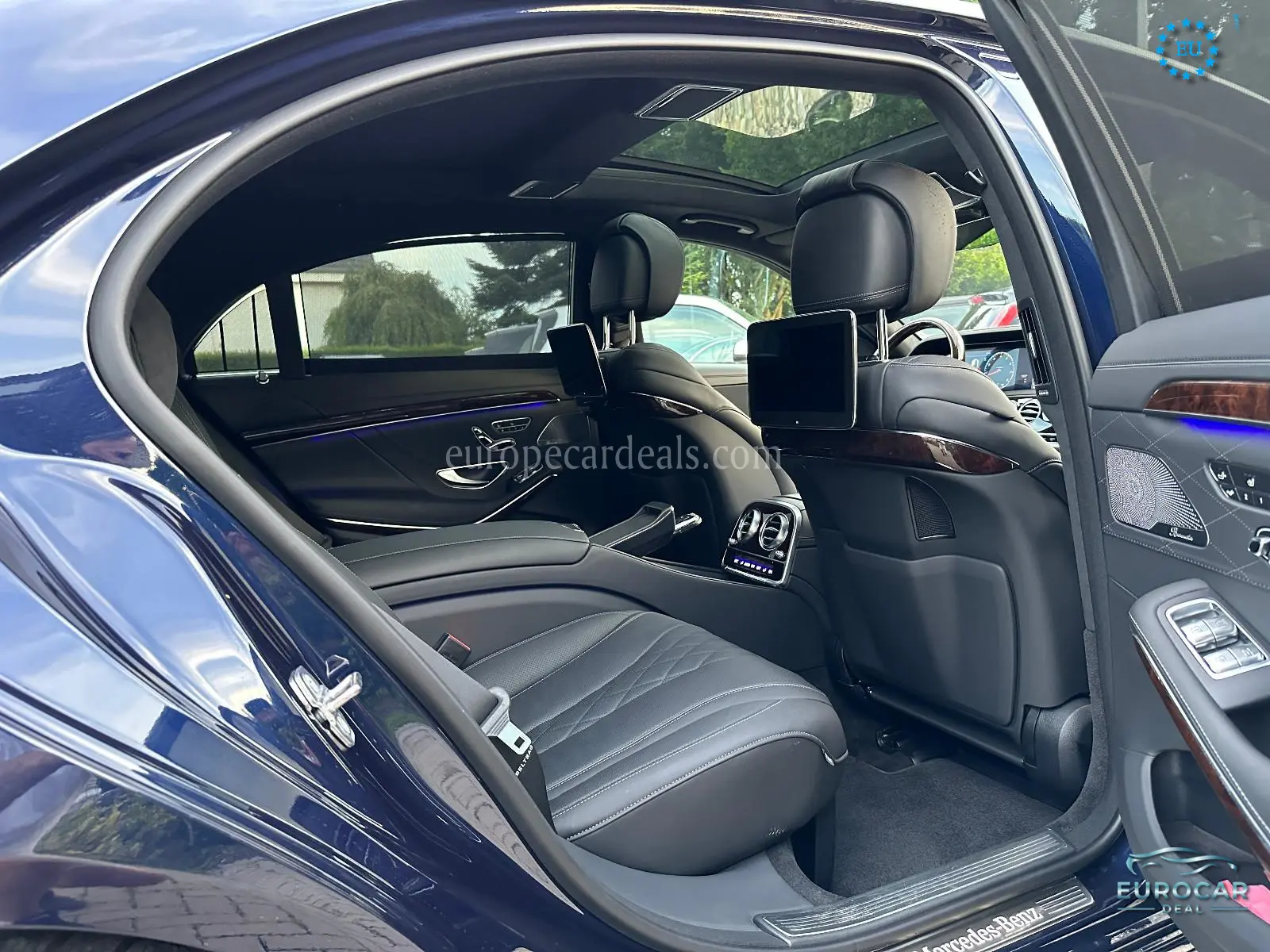 Mercedes-Benz S 560