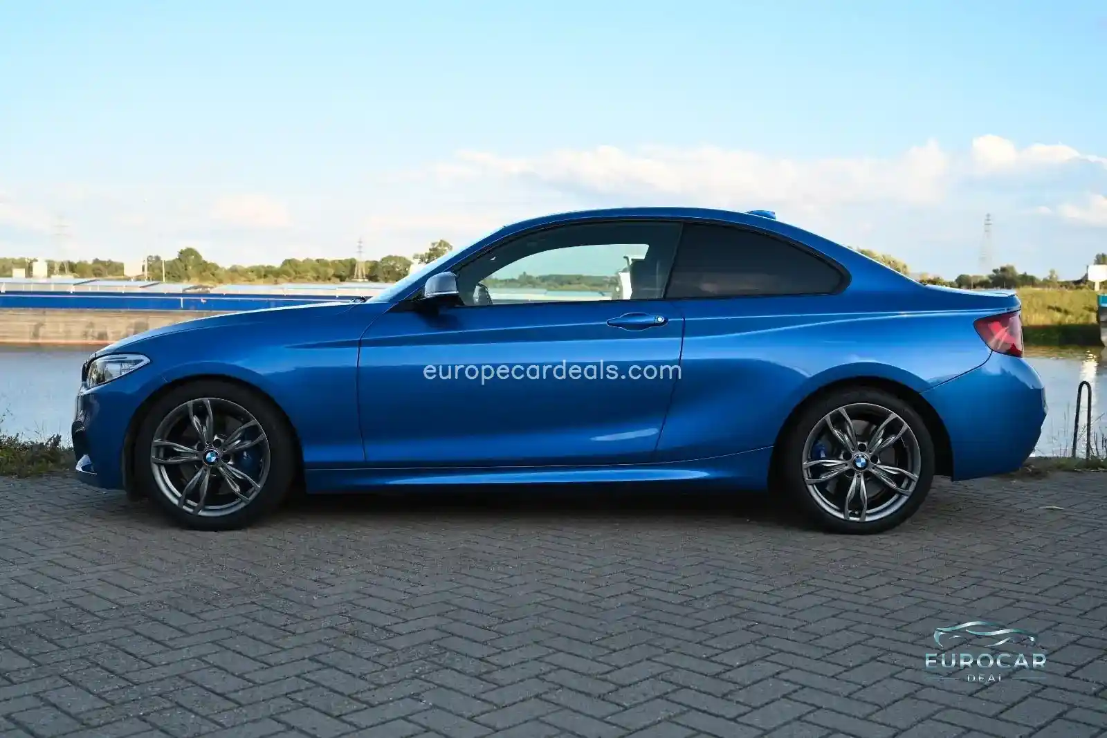 BMW M235